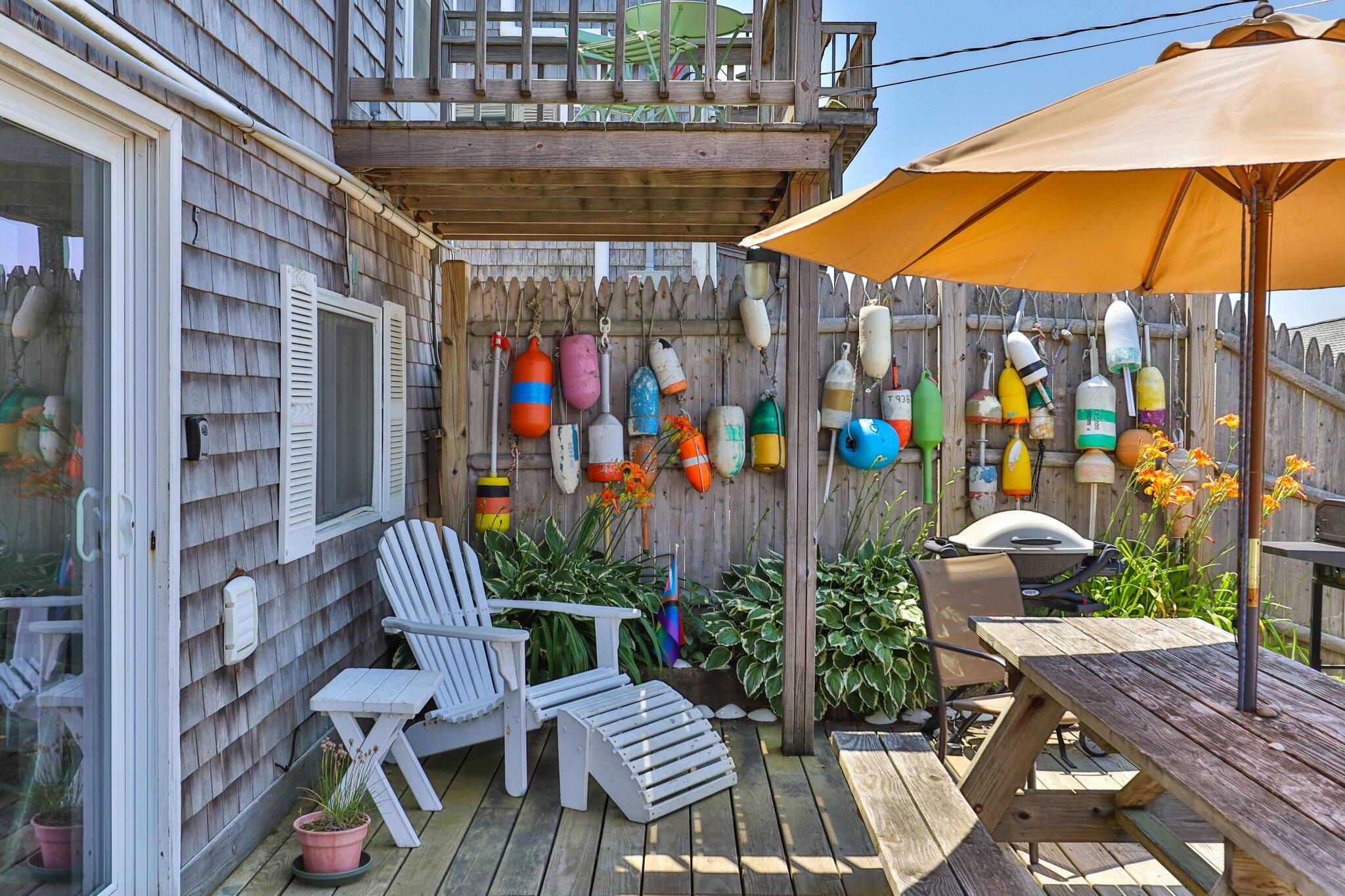 168 Shore Road, Unit 5 Truro, MA 02666 - Photo 3 of 20 .