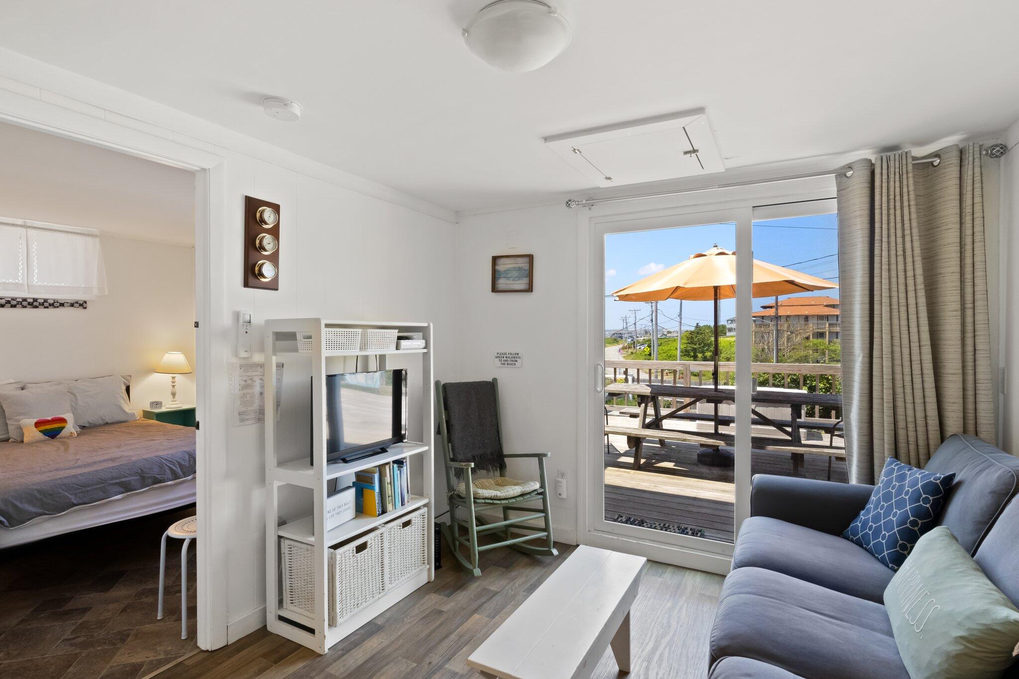 168 Shore Road, Unit 5 Truro, MA 02666 - Photo 5 of 20 .