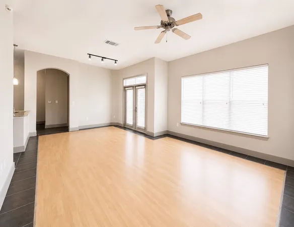 $1,820 | 3660 Richmond Avenue, Unit 235, Houston, TX 77046