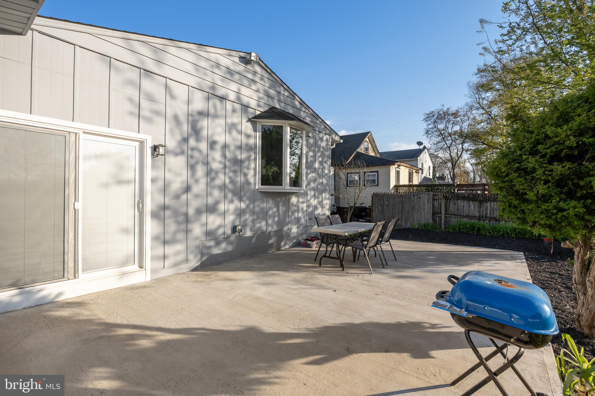 235 West Center Avenue Maple Shade, NJ 08052 - Photo 28 of 34
