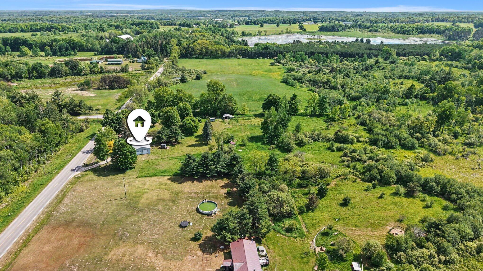10967 South Hawkins Road Reed City, MI 49677 - Photo 21 of 24 005_file_7223