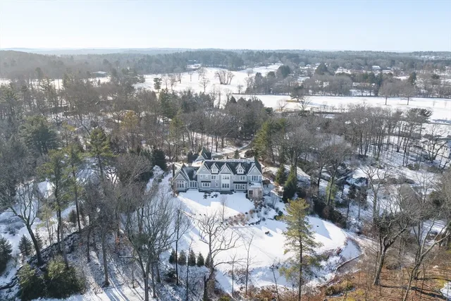 $10,950,000 | 8 Hidden Road, Weston, MA 02493
