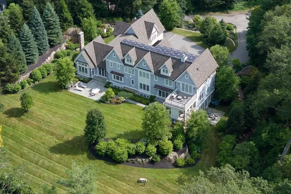 $10,495,000 | 8 Hidden Road, Weston, MA 02493