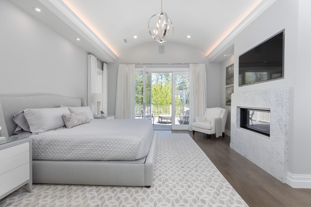 8 Hidden Road Weston, MA 02493 - Photo 19 of 42