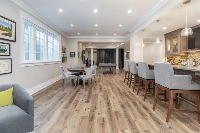 $10,950,000 | 8 Hidden Road, Weston, MA 02493