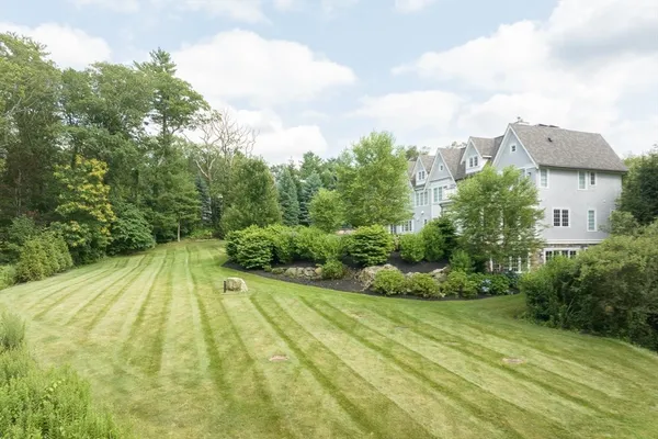 $10,495,000 | 8 Hidden Road, Weston, MA 02493
