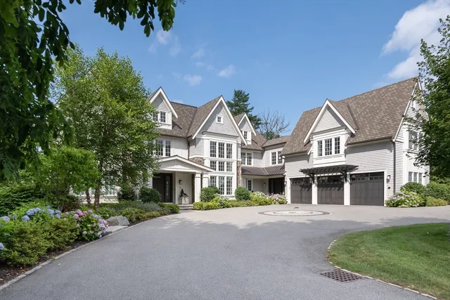 $10,950,000 | 8 Hidden Road, Weston, MA 02493