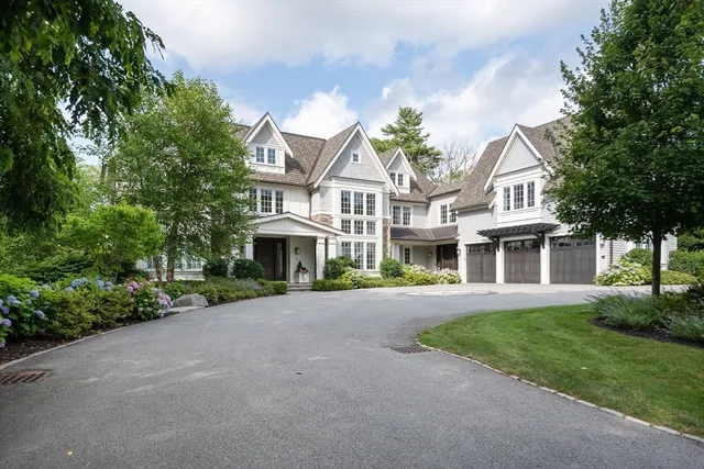 $10,950,000 | 8 Hidden Road, Weston, MA 02493