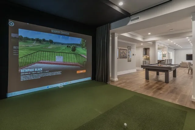 $10,950,000 | 8 Hidden Road, Weston, MA 02493