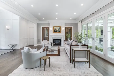 $10,495,000 | 8 Hidden Road, Weston, MA 02493