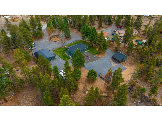 a black and white photo of a house