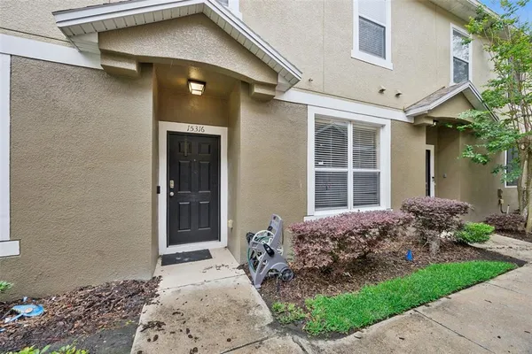 $349,999 | 15316 Oak Apple Court, Unit B, Winter Garden, FL 34787