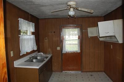 2716 New Cut Road Jeffersonville, KY 40337 - Photo 3 of 5 Photo 3