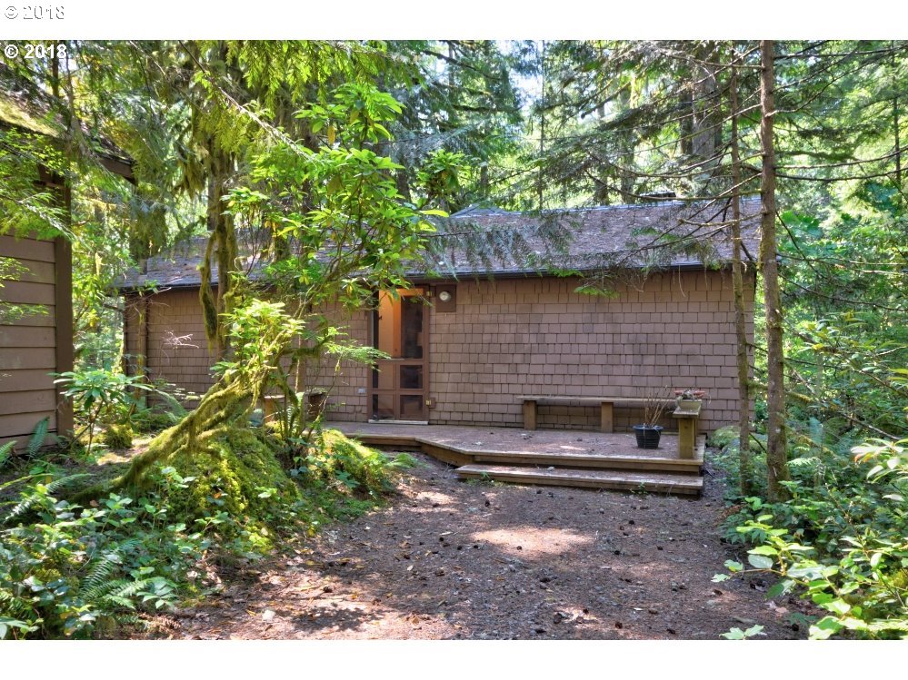 75902 East Zigzag Mountain Road Rhododendron, OR 97049 - Photo 2 of 24 Gallery Image 2