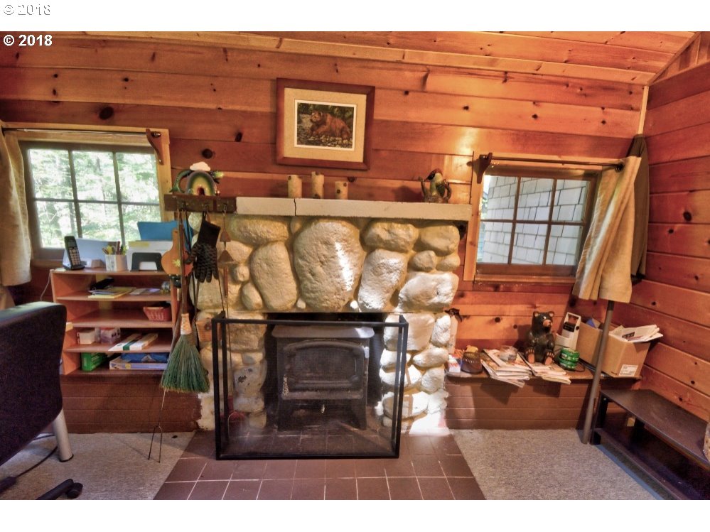 75902 East Zigzag Mountain Road Rhododendron, OR 97049 - Photo 5 of 24 Gallery Image 5