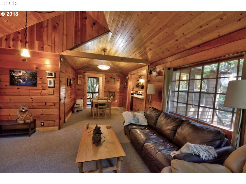 75902 East Zigzag Mountain Road Rhododendron, OR 97049 - Photo 7 of 24 Gallery Image 7