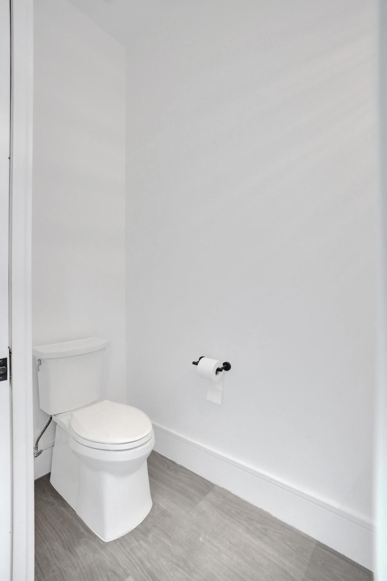 902 Roberts Road Delray Beach, FL 33483 - Photo 20 of 113 DSC07884