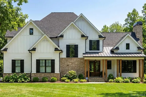 $1,595,000 | 26 Kimlin Court, Poughkeepsie, NY 12603