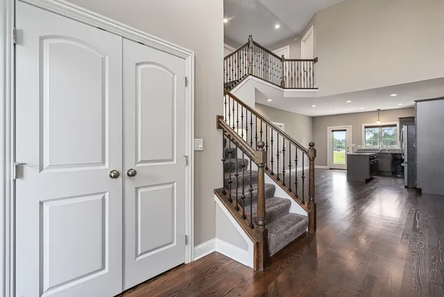 $435,000 | 14903 South Preserve Drive, Lockport, IL 60441