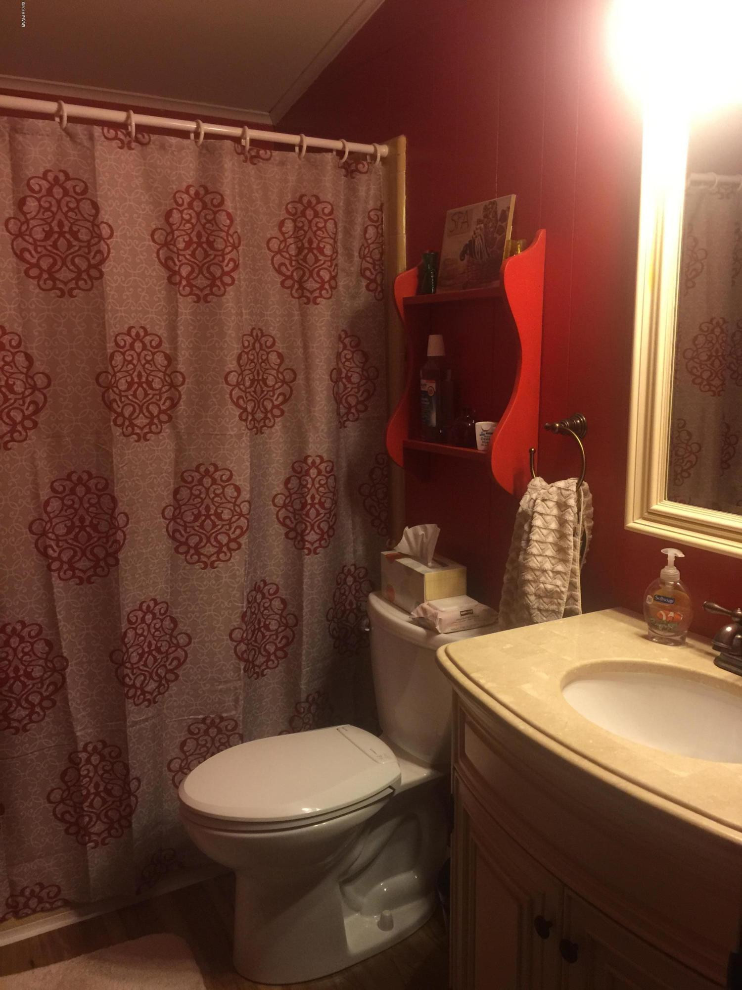 114 Cree Road Shohola, PA 18458 - Photo 12 of 17 Bathroom