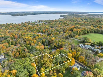 $195,000 | Lt31 Summit Drive, Fontana, WI 53125