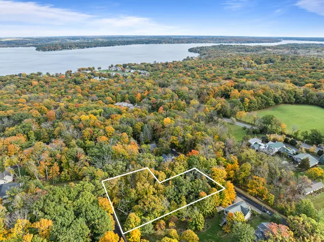 $195,000 | Lt31 Summit Drive, Fontana, WI 53125