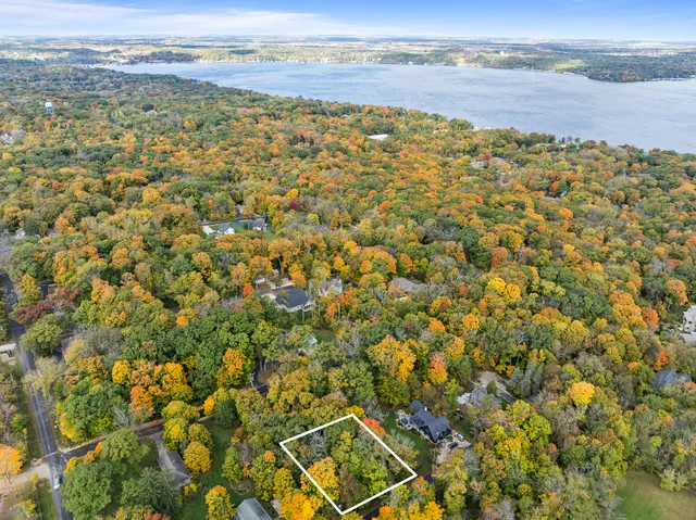 $195,000 | Lt31 Summit Drive, Fontana, WI 53125