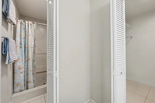 $529,000 | 155 Long Pointe Drive, Mary Esther, FL 32569