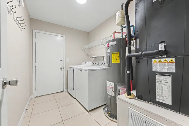 $529,000 | 155 Long Pointe Drive, Mary Esther, FL 32569