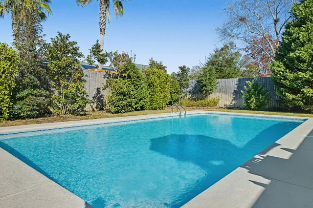 $529,000 | 155 Long Pointe Drive, Mary Esther, FL 32569