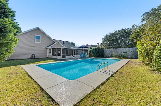 $529,000 | 155 Long Pointe Drive, Mary Esther, FL 32569