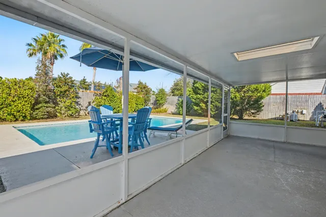 $529,000 | 155 Long Pointe Drive, Mary Esther, FL 32569