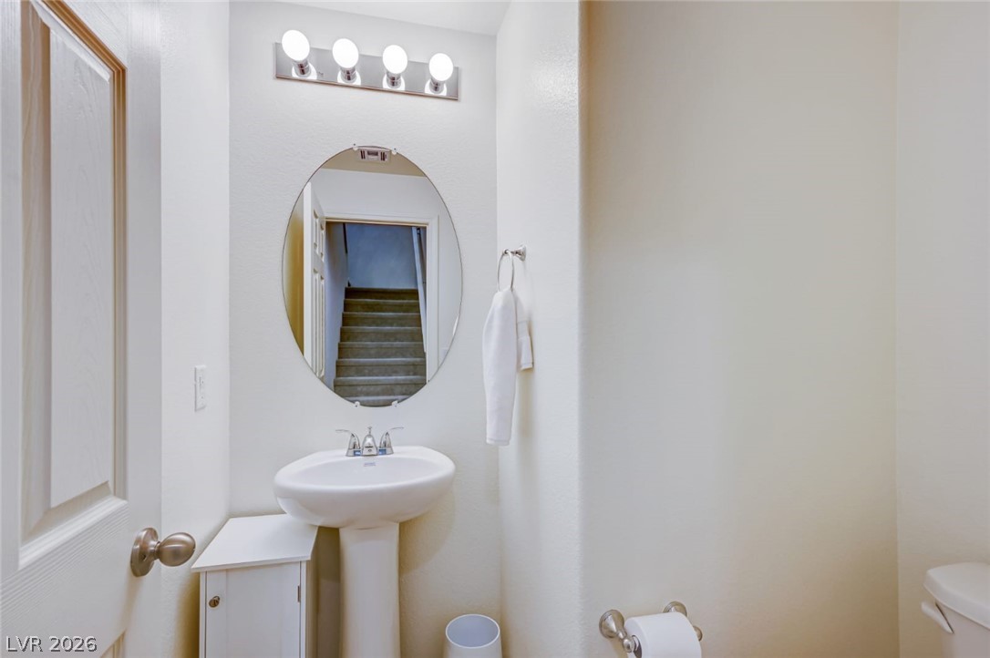 Undisclosed Address Henderson, NV 89015 - Photo 10 of 18