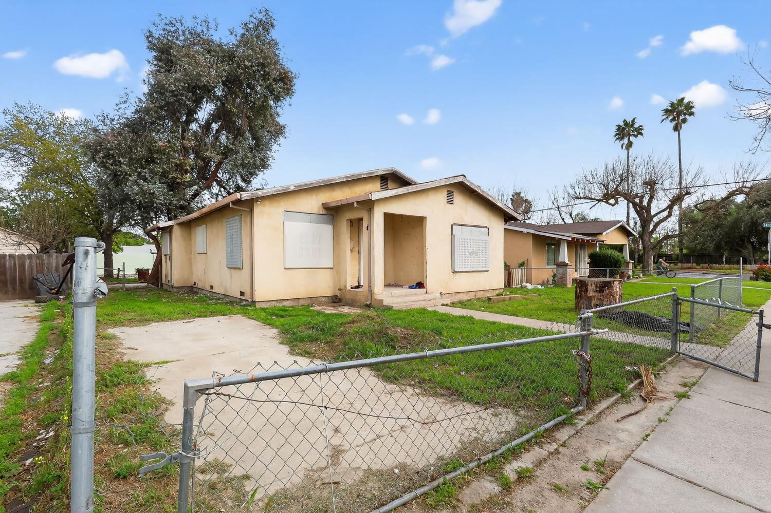 443 Colorado Avenue Modesto, CA 95351 - Photo 3 of 33