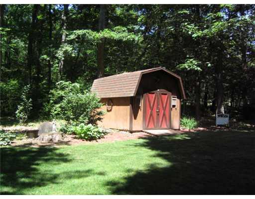 835 Spang Road Baden, PA 15005 - Photo 3 of 9 Yard/Garden.