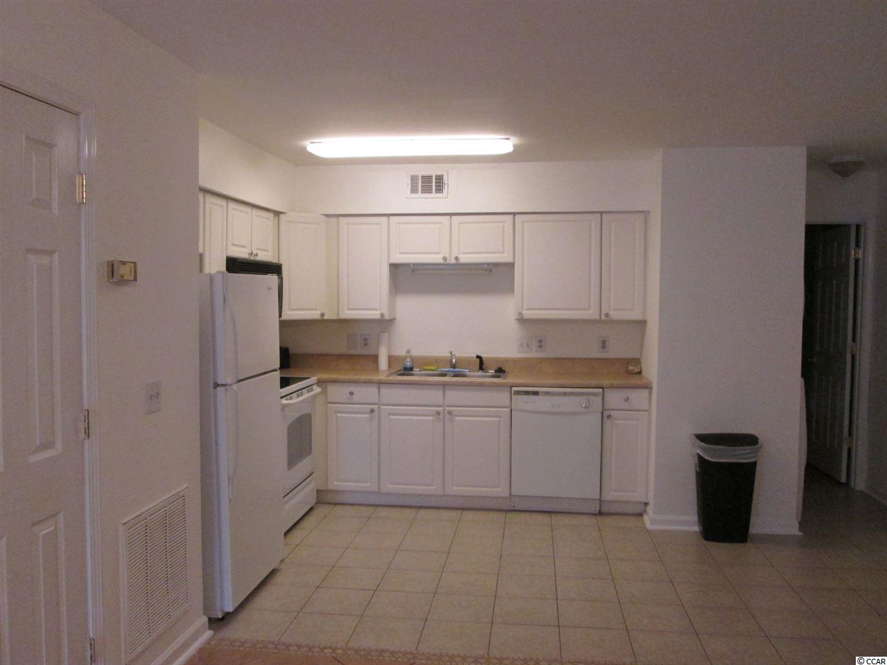 426 Cambridge Circle, Unit H1 Murrells Inlet, SC 29576 - Photo 3 of 7 Gallery Image 3