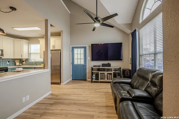 $1,650 | 2423 Crown Hollow, San Antonio, TX 78251