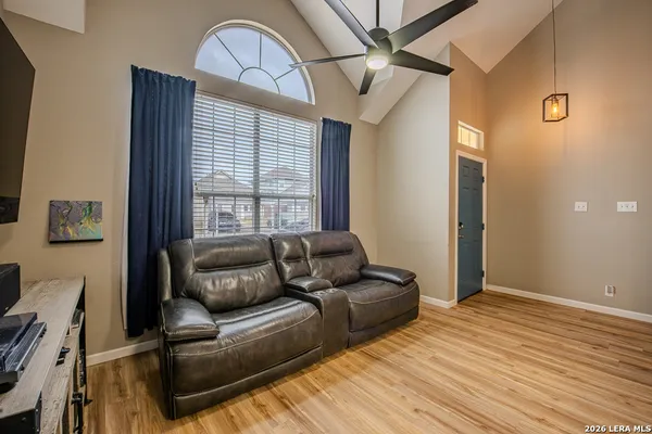 $1,650 | 2423 Crown Hollow, San Antonio, TX 78251