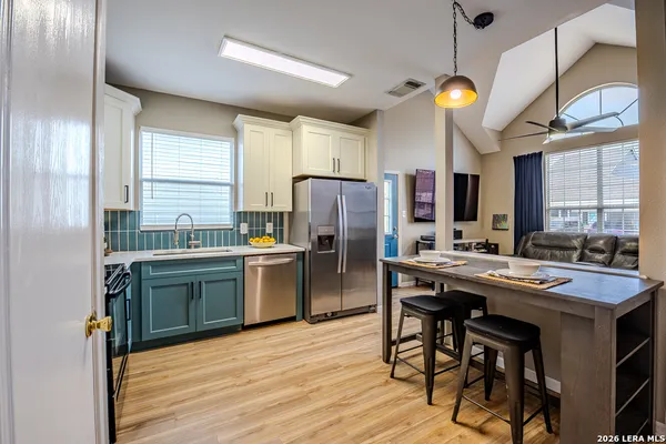 $1,650 | 2423 Crown Hollow, San Antonio, TX 78251