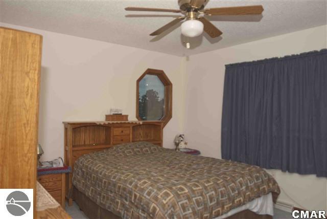 5657 Riverside Beach Drive Weidman, MI 48893 - Photo 13 of 25 1772737-12.JPG