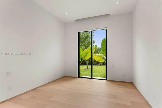 $4,995,000 | 6445 Southwest 102nd Avenue, Miami, FL 33173