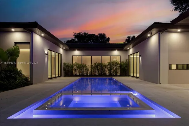 $4,995,000 | 6445 Southwest 102nd Avenue, Miami, FL 33173