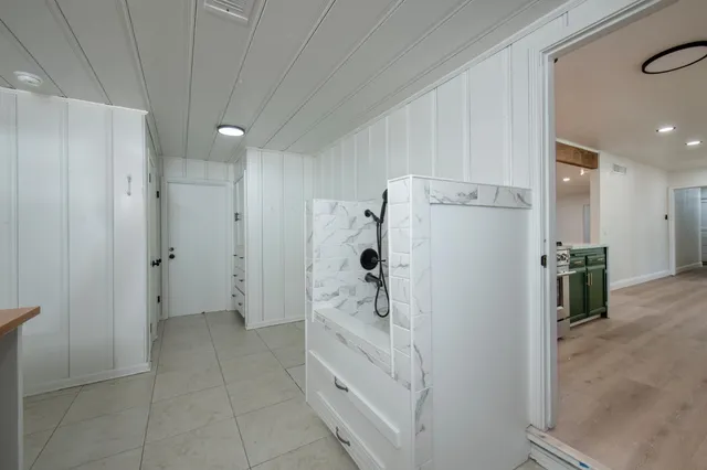 $829,999 | 705 East Alamos Avenue, Fresno, CA 93704