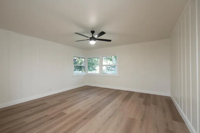 $829,999 | 705 East Alamos Avenue, Fresno, CA 93704