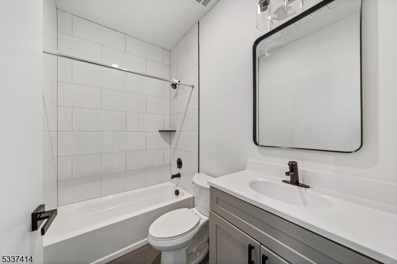 560 13th Avenue, Unit 302 Newark, NJ 07103 - Photo 17 of 23