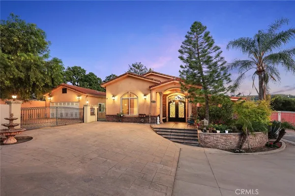 $1,495,000 | 10610 Oak Tree Way, Sunland, CA 91040