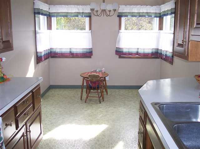 3031 Hendee Road Jackson, MI 49201 - Photo 3 of 11 Photo 3