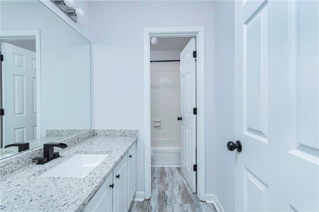 7513 Cole Lane Atlanta, GA 30349 - Photo 18 of 20