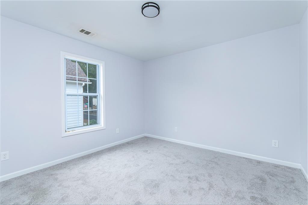 7513 Cole Lane Atlanta, GA 30349 - Photo 8 of 20
