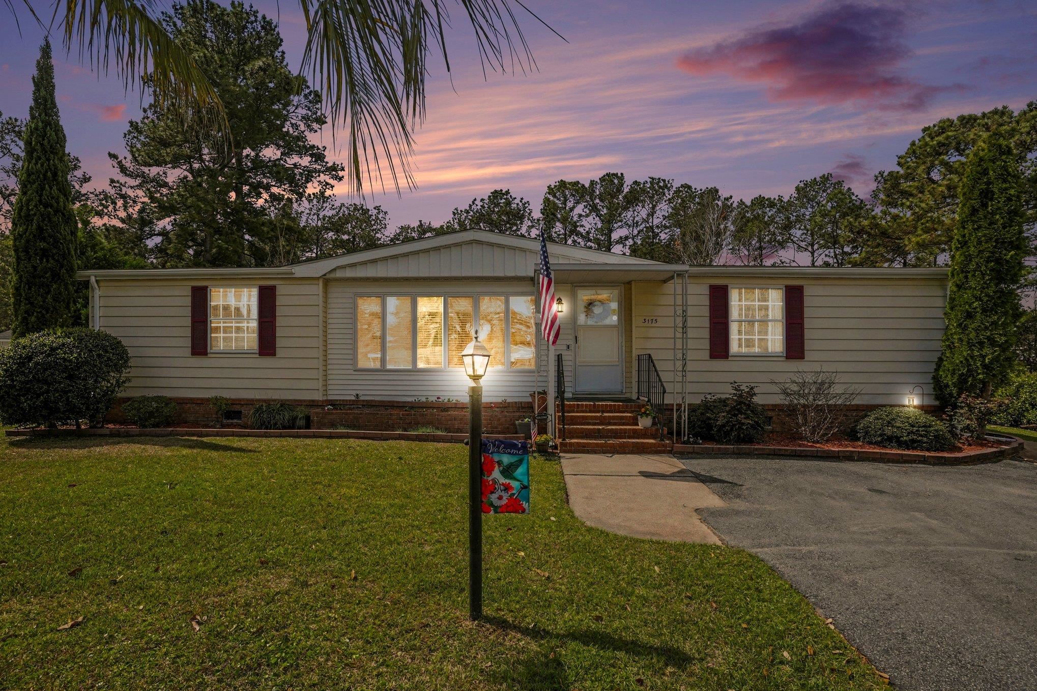 3175 Moonshadow Lane Murrells Inlet, SC 29576 - Photo 2 of 41 Gallery Image 2